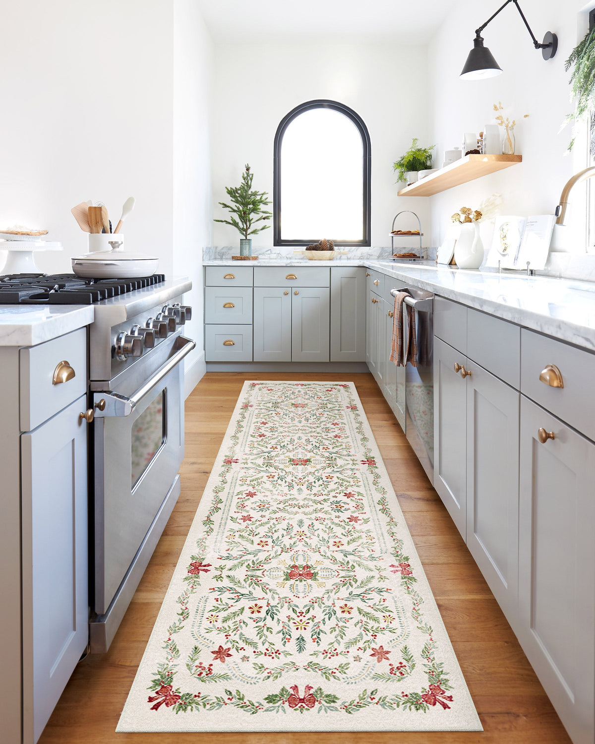 Deck the Halls Cream Multicolor Rug