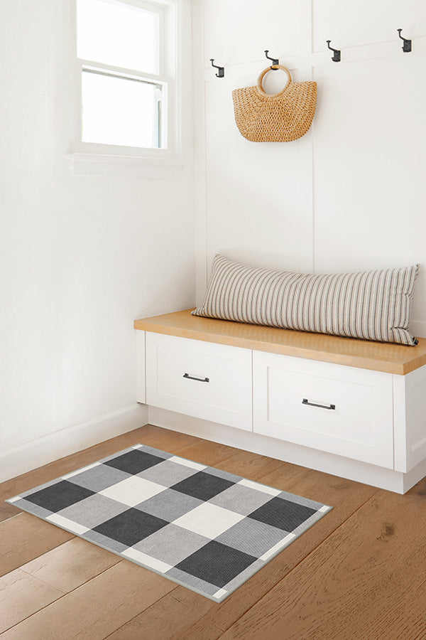 Buffalo Plaid Black & White Flatwoven Rug